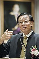 Keynote speaker Prof. Leo Lee